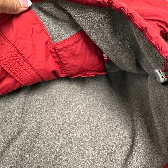 LL Bean Red Fleece Lined Jacket with Mountain Logo Size XL Hiking Winter Warm - Picture 15 of 16